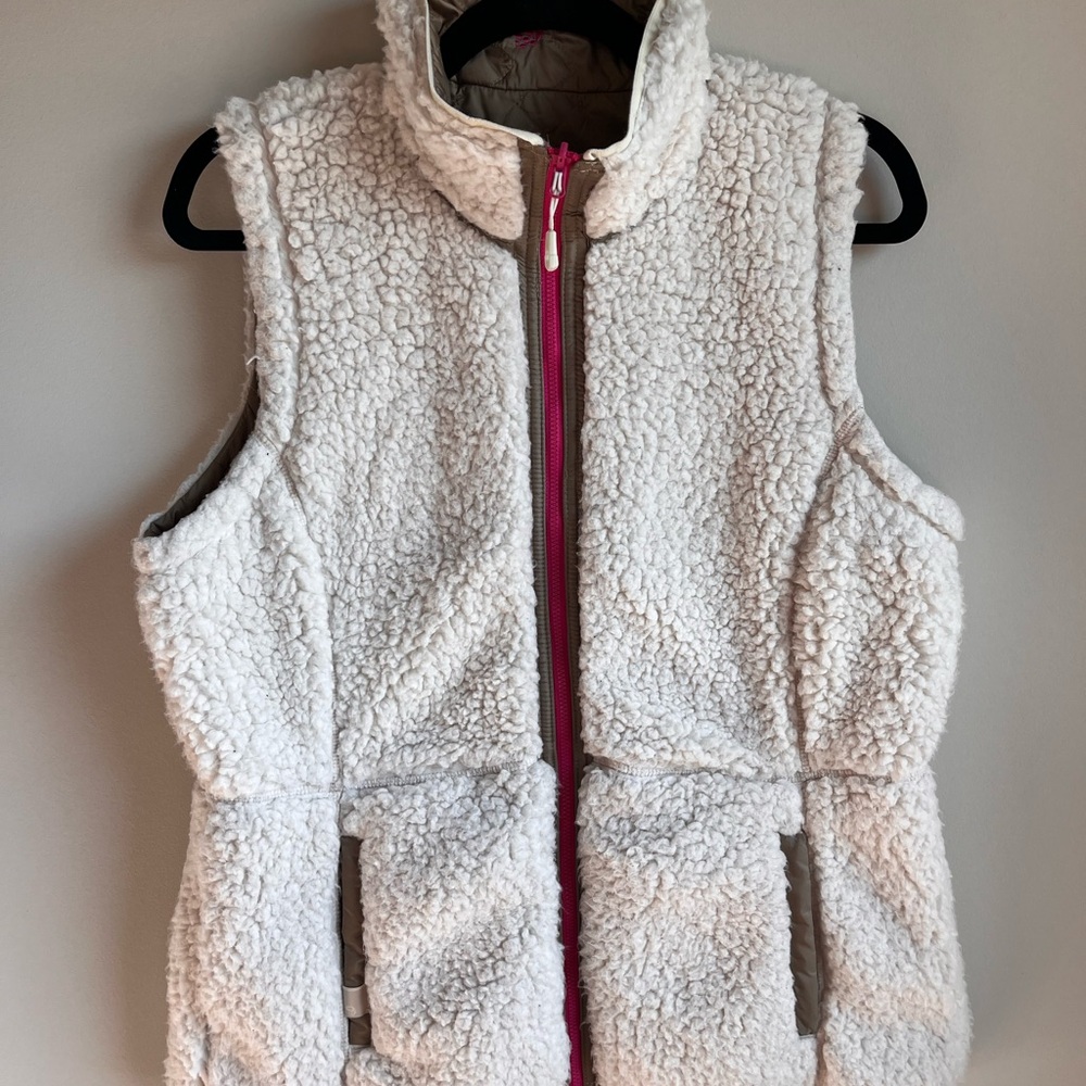 Mountain Hardware Switch Flip Reversible Sherpa V… - image 5